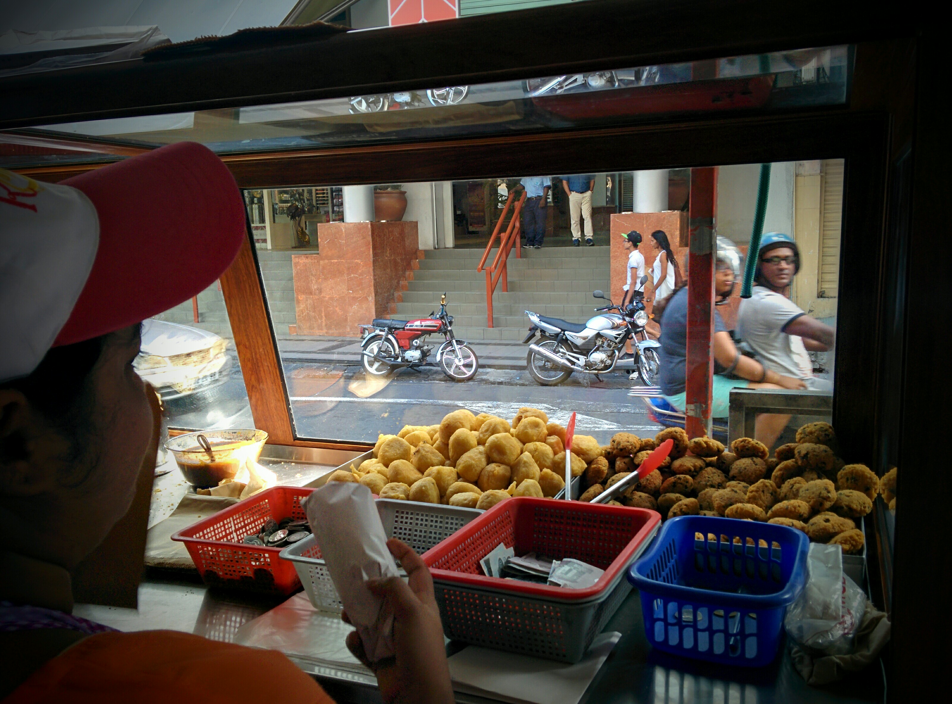 Mauritius Street Food Dictionary. Mauritius Conscious Blog.