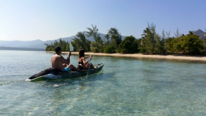 Sea-kayaking to Benitiers island & the Crystal Rock
