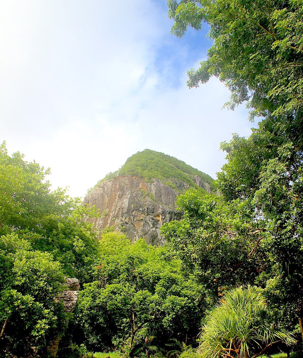 lionmountain_mauritius-min